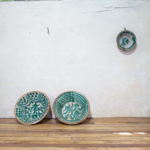 LARGE 18TH CENTURY SPANISH FAJALAUZA LEBRILLO DAIRY BOWL - ADDITIONAL PHOTO 1