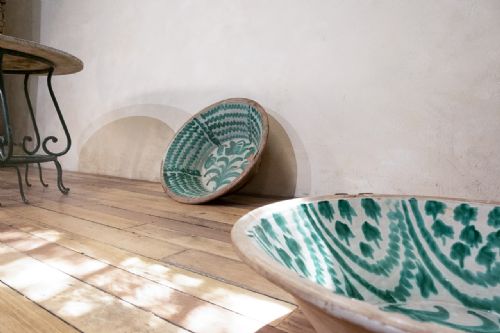 LARGE 18TH CENTURY SPANISH FAJALAUZA LEBRILLO DAIRY BOWL - ADDITIONAL PHOTO 4