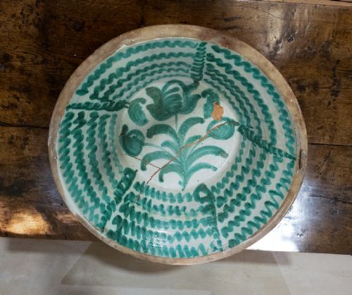 LARGE 18TH CENTURY SPANISH FAJALAUZA LEBRILLO DAIRY BOWL - ADDITIONAL PHOTO 5