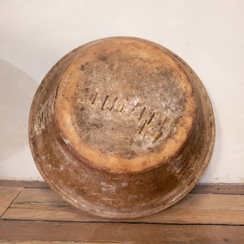 LARGE 18TH CENTURY SPANISH FAJALAUZA LEBRILLO DAIRY BOWL - ADDITIONAL PHOTO 9