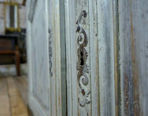 19TH CENTURY FRENCH PAINTED GLAZED CABINET - ADDITIONAL PHOTO 17