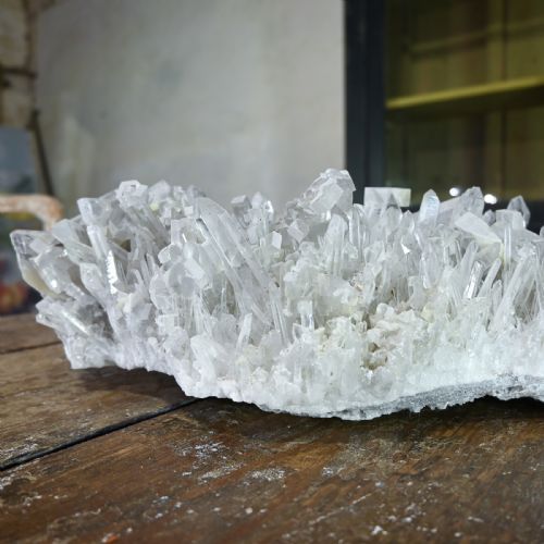 A VERY LARGE NEEDLE QUARTZ CRYSTAL CLUSTER GEOLOGICAL SPECIMEN - ADDITIONAL PHOTO 2