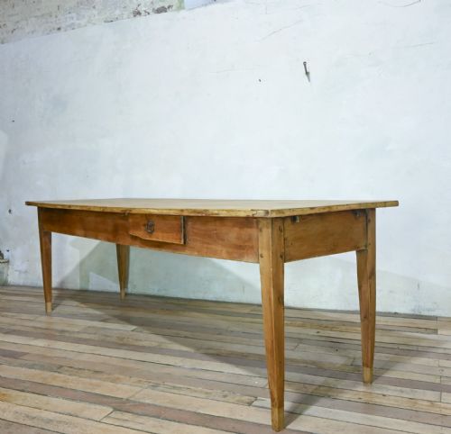 A LARGE 19TH CENTURY FRENCH FARMHOUSE TABLE - ADDITIONAL PHOTO 11