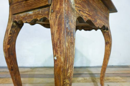 AN 18TH CENTURY SWEDISH ROCOCO SIDE TABLE - ADDITIONAL PHOTO 5