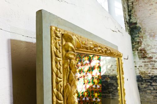 A SQUARE 18TH CENTURY SWEDISH PAINTED OVERMANTEL MIRROR - ADDITIONAL PHOTO 6