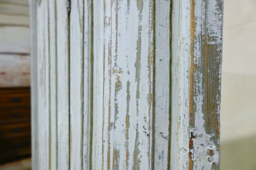 AN 18TH CENTURY SWEDISH GUSTAVIAN CORNER CUPBOARD - ADDITIONAL PHOTO 1