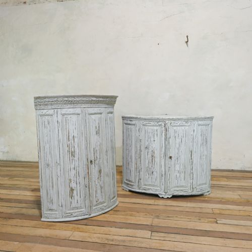 AN 18TH CENTURY SWEDISH GUSTAVIAN CORNER CUPBOARD - ADDITIONAL PHOTO 15