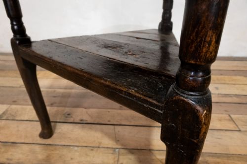 18TH CENTURY COUNTRY HOUSE CRICKET TABLE - ADDITIONAL PHOTO 10