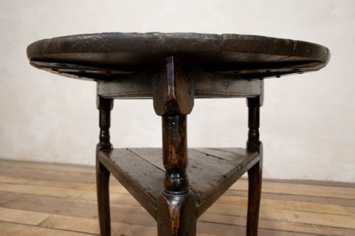 18TH CENTURY COUNTRY HOUSE CRICKET TABLE - ADDITIONAL PHOTO 12