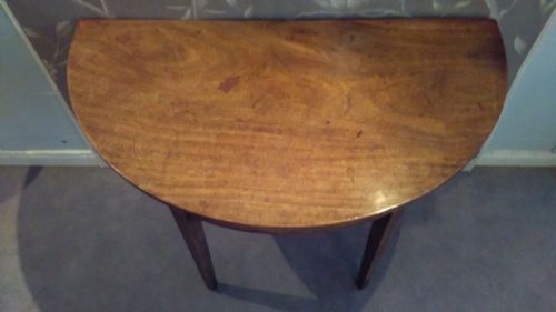 DEMILUNE MAHOGANY SIDE CONSOLE TABLE - ADDITIONAL PHOTO 2