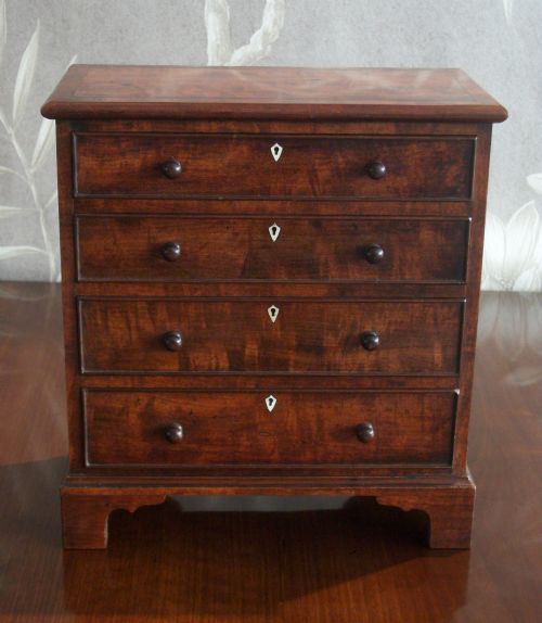GEORGIAN MINIATURE CHEST OF DRAWERS - ADDITIONAL PHOTO 1