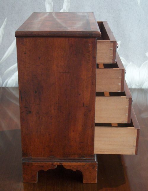 GEORGIAN MINIATURE CHEST OF DRAWERS - ADDITIONAL PHOTO 6
