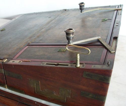 RARE MILITARY CAMPAIGN CAPTAIN'S WRITING SLOPE - ADDITIONAL PHOTO 4