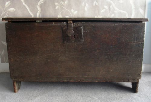 OAK SIX PLANK COFFER - ADDITIONAL PHOTO 1