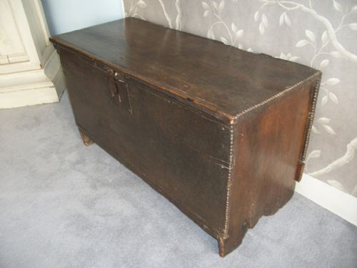 OAK SIX PLANK COFFER - ADDITIONAL PHOTO 3