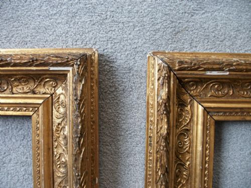 A PAIR OF VICTORIAN GILDED FRAMES - ADDITIONAL PHOTO 8