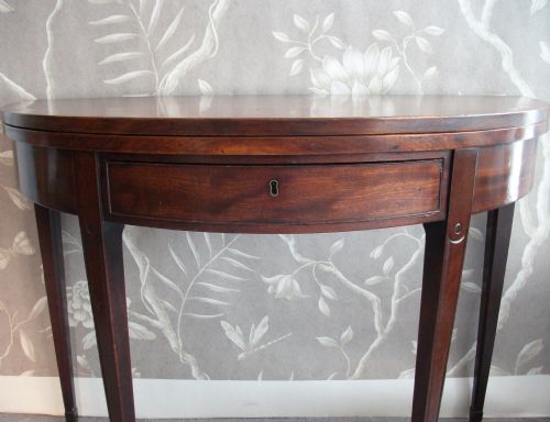 GEORGIAN MAHOGANY FOLDING DEMILUNE TEA TABLE - ADDITIONAL PHOTO 2