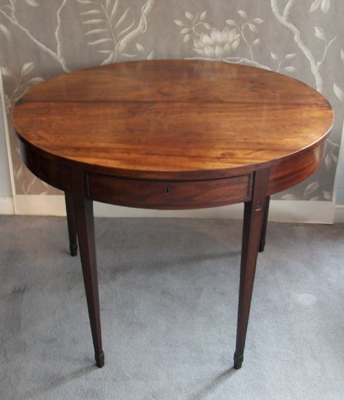 GEORGIAN MAHOGANY FOLDING DEMILUNE TEA TABLE - ADDITIONAL PHOTO 5