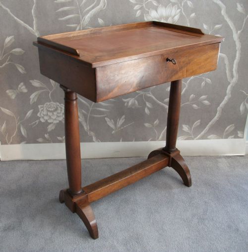ITALIAN SMALL WRITING DESK - ADDITIONAL PHOTO 2