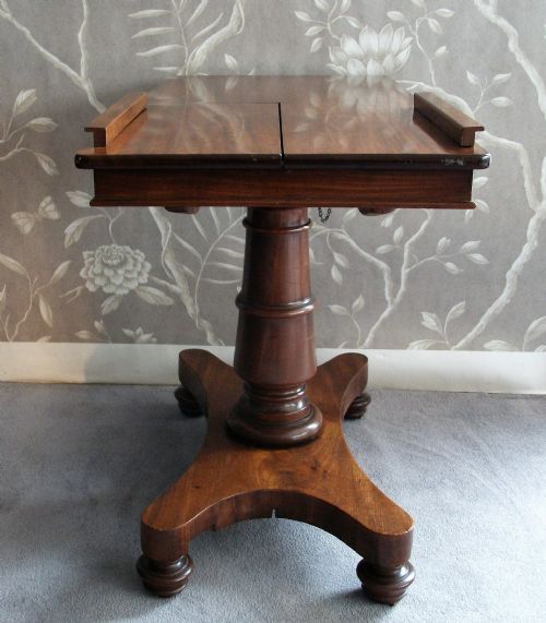 ADJUSTABLE READING TABLE OR DUET STAND - ADDITIONAL PHOTO 3