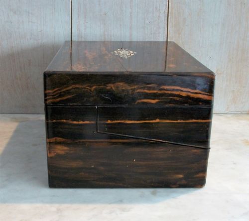 COROMANDEL TRAVELLING WRITING SLOPE BOX - ADDITIONAL PHOTO 6