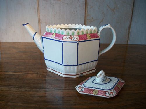 RARE OCTAGONAL PEARLWARE TEAPOT - ADDITIONAL PHOTO 1