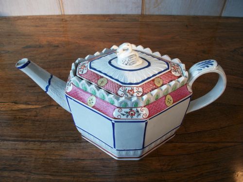 RARE OCTAGONAL PEARLWARE TEAPOT - ADDITIONAL PHOTO 12