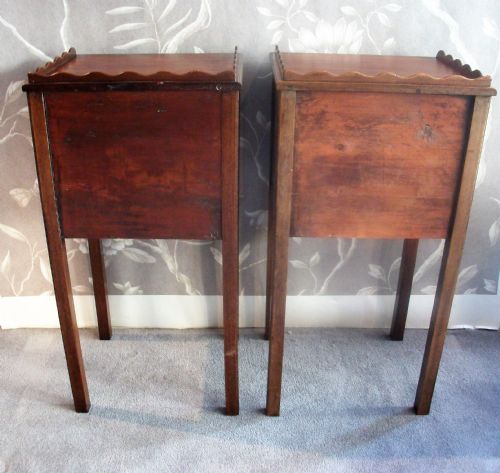 PAIR OF GEORGIAN MAHOGANY BEDSIDE CUPBOARDS - ADDITIONAL PHOTO 3