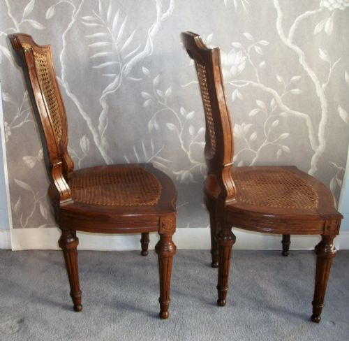 PAIR OF ITALIAN NEOCLASSICAL WALNUT CHAIRS - ADDITIONAL PHOTO 3