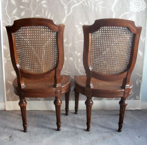 PAIR OF ITALIAN NEOCLASSICAL WALNUT CHAIRS - ADDITIONAL PHOTO 4