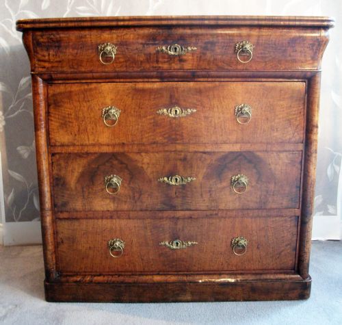 ANTIQUE SMALL WALNUT CHEST OF DRAWERS - ADDITIONAL PHOTO 1
