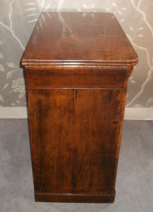 ANTIQUE SMALL WALNUT CHEST OF DRAWERS - ADDITIONAL PHOTO 4