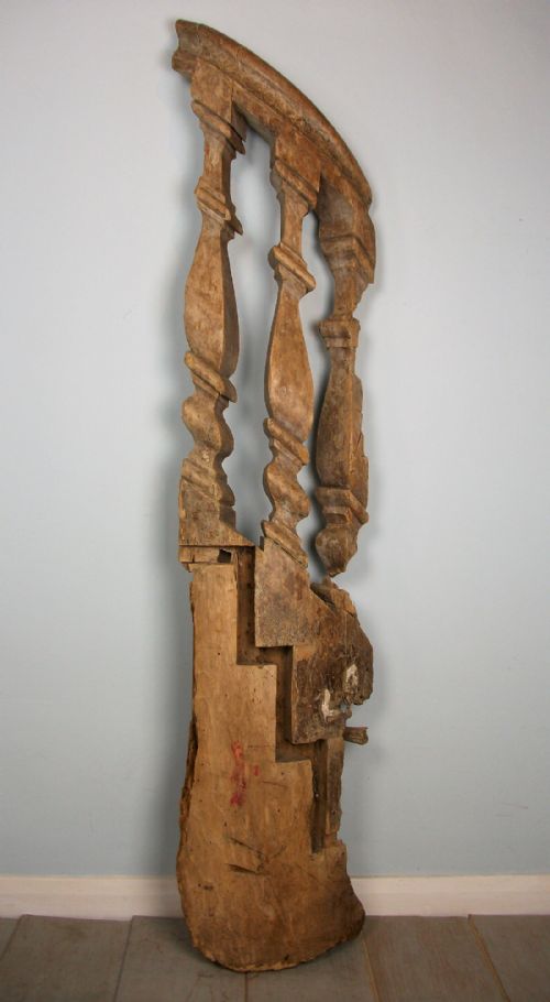 18th century french balustrade - CATEGORY: ANTIQUE MISCELLANEOUS - DATED 18TH CENTURY