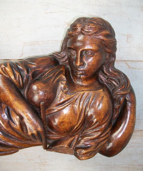 OAK CARVING OF A FEMALE GODDESS - ADDITIONAL PHOTO 2