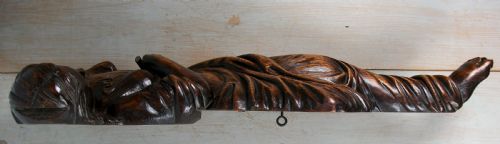 OAK CARVING OF A FEMALE GODDESS - ADDITIONAL PHOTO 3