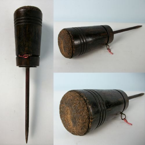 RARE ANTIQUE FALCONRY PERCH - ADDITIONAL PHOTO 1