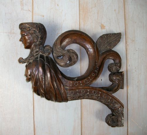 A PAIR OF ARCHITECTURAL CARVINGS OF EXCEPTIONAL QUALITY - ADDITIONAL PHOTO 5