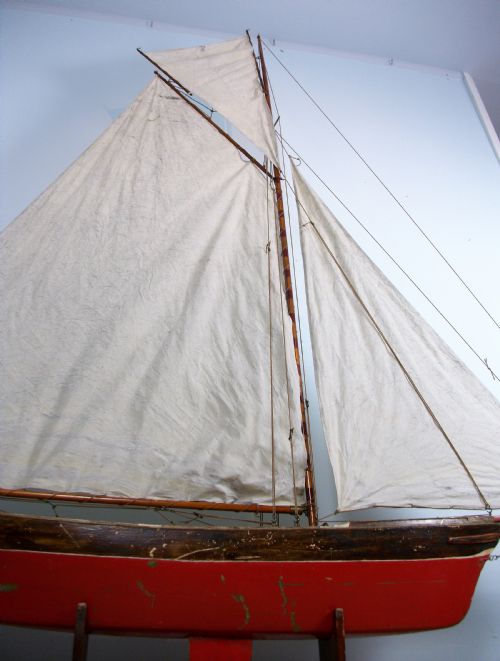 ANTIQUE LARGE POND LAKE YACHT - ADDITIONAL PHOTO 4
