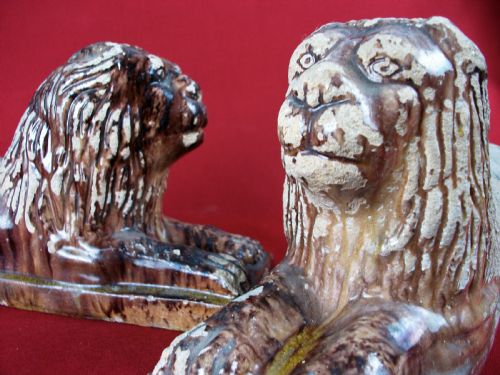 PAIR OF ANTIQUE ITALIAN TERRACOTTA LION FIREDOGS - ADDITIONAL PHOTO 1