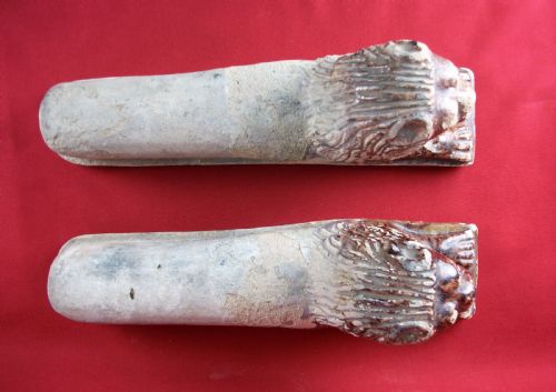PAIR OF ANTIQUE ITALIAN TERRACOTTA LION FIREDOGS - ADDITIONAL PHOTO 2