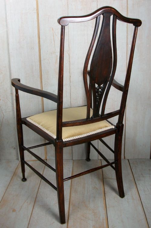 ARTS AND CRAFTS BEDROOM ARMCHAIR - ADDITIONAL PHOTO 5