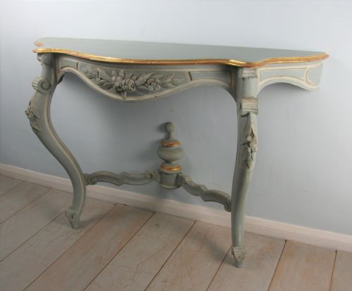 PAIR OF PAINTED AND GILDED ITALIAN CONSOLE TABLES - ADDITIONAL PHOTO 2