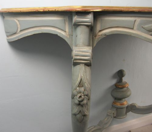 PAIR OF PAINTED AND GILDED ITALIAN CONSOLE TABLES - ADDITIONAL PHOTO 4