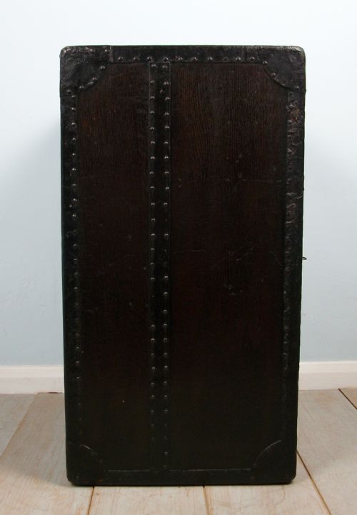 A 19TH CENTURY CAMPAIGN BOOKCASE - ADDITIONAL PHOTO 4