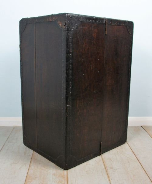 A 19TH CENTURY CAMPAIGN BOOKCASE - ADDITIONAL PHOTO 7