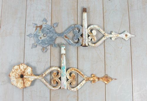 PAIR OF VERY DECORATIVE WEATHER VANES - ADDITIONAL PHOTO 11