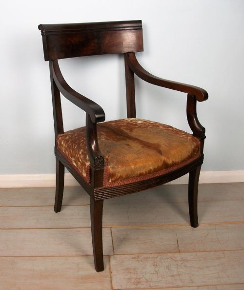 GEORGIAN MAHOGANY DESK OR ELBOW CHAIR - ADDITIONAL PHOTO 2