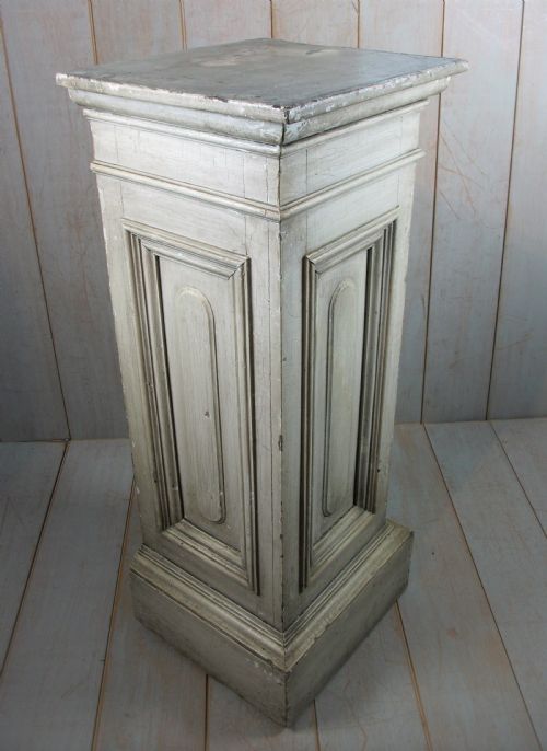PAINTED BUST STAND COLUMN PEDESTAL - ADDITIONAL PHOTO 2