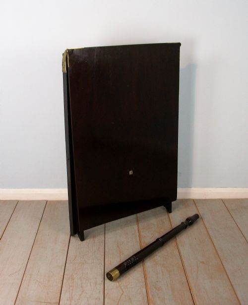 A LATE GEORGIAN MAHOGANY FOLDING CAMPAIGN TABLE - ADDITIONAL PHOTO 9