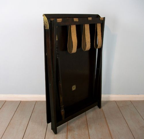 A LATE GEORGIAN MAHOGANY FOLDING CAMPAIGN TABLE - ADDITIONAL PHOTO 10